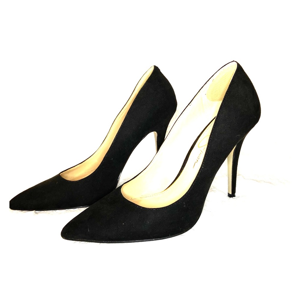 Short black heels
